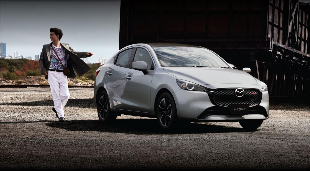 Mazda 2 ngoại thất 1