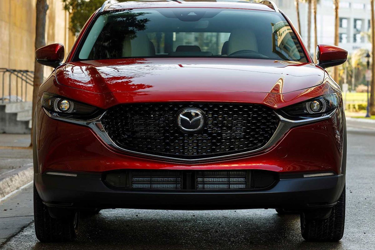 Đầu xe Mazda CX-30