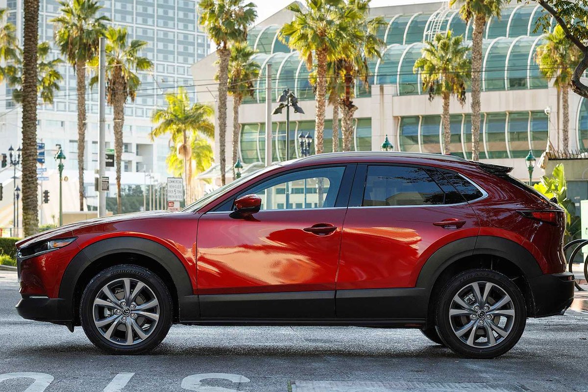 Thân xe Mazda CX-30