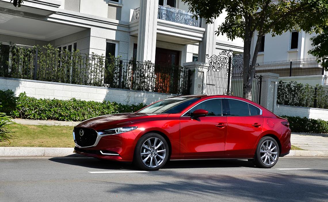 Mazda 3 thân xe